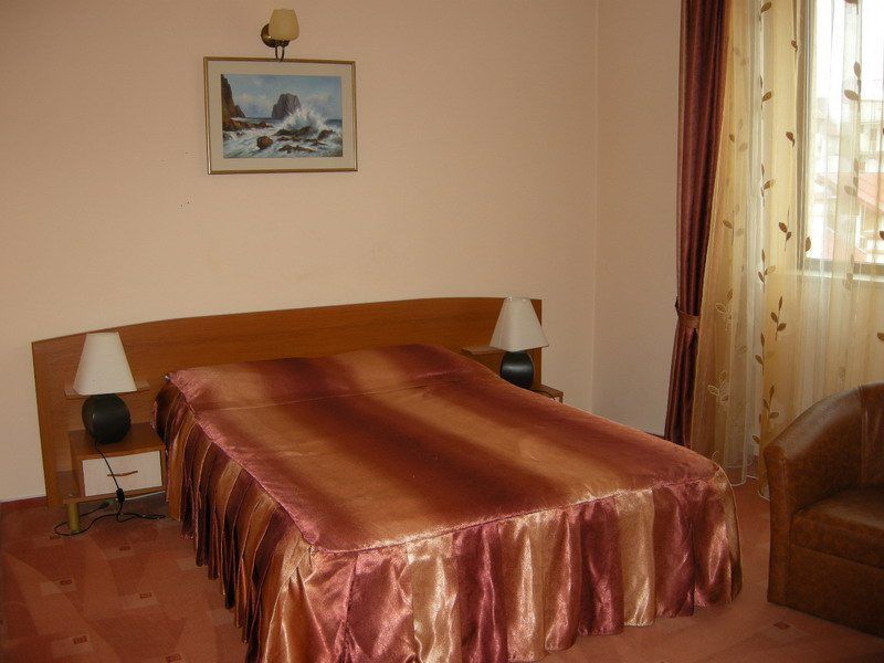 Hotel Class 3*